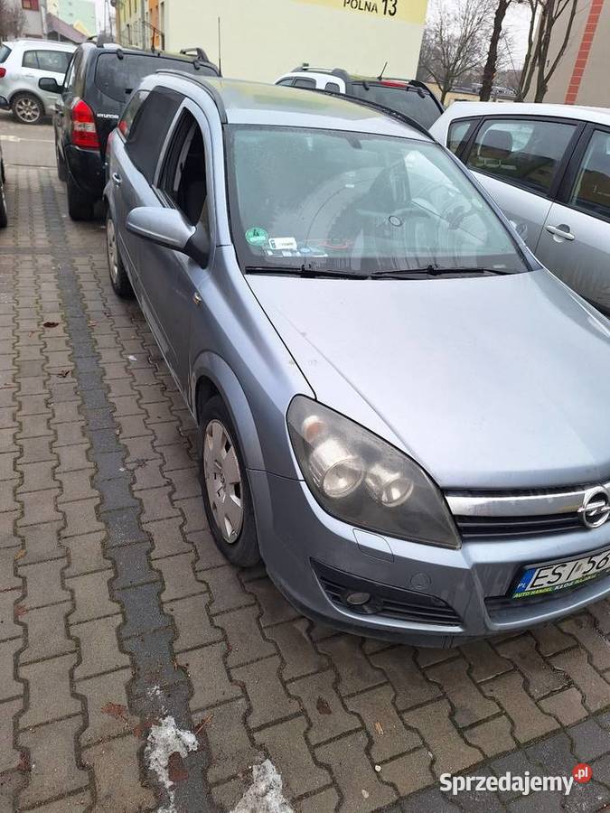 Astra H na części 19 cdti 120 sprzedam