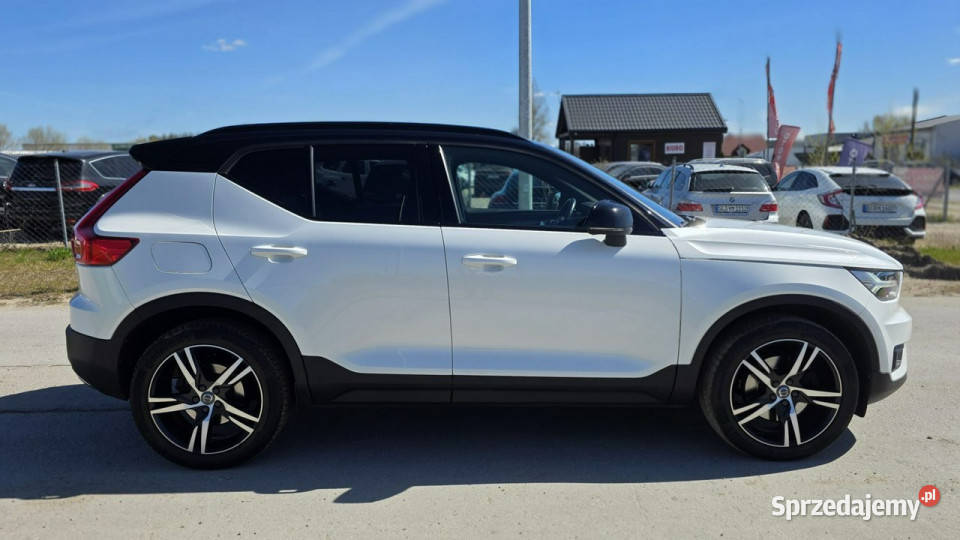 Volvo XC 40 BIAŁA PERŁA R design światła LED Lębork