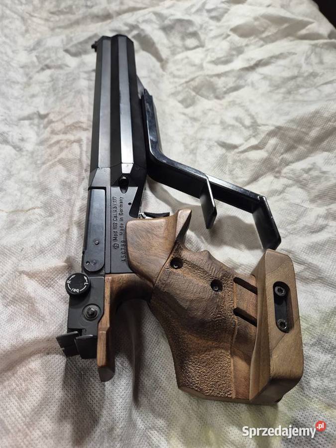 FWB 102 pistolet pneumatyczny