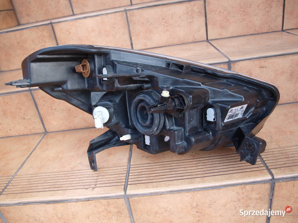 Dacia Dokker lampa lewa przód nowa 2012 2019r wielkopolskie Kalisz