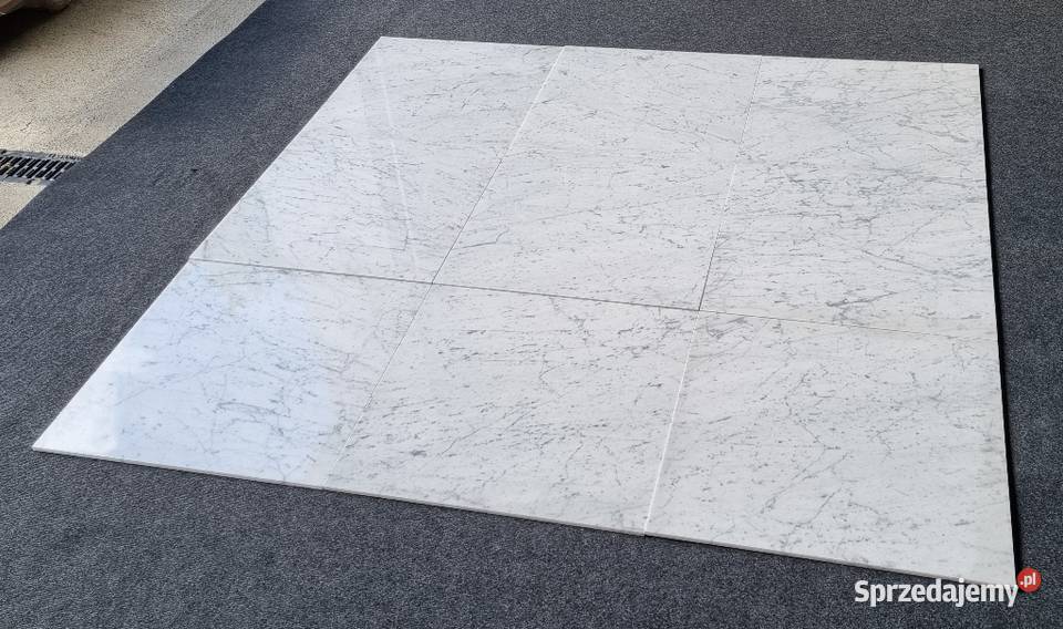 Płytki z marmuru naturalnego Bianco Carrara Bielawa