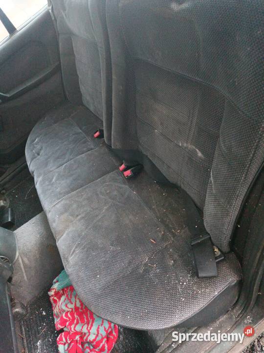 Opel Omega A 20 1993 Zdrowa blacha Wyprzedaję nieuszkodzony Omega Celestynów