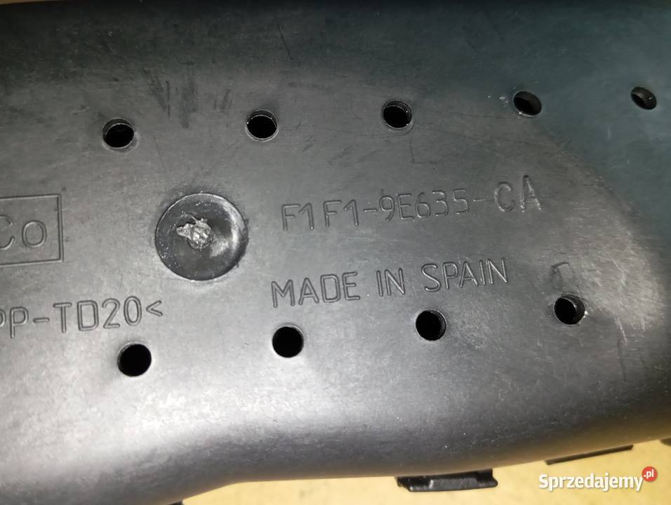 FORD KUGA ESCAPE MK2 DOLOT RURKA WLOT POWIETRZA osobowe dolnośląskie