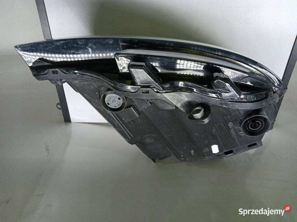 LAMPA PRZÓD PRZEDNIA LEWA VW T6 7L1941005 osobowe Oświetlenie sprzedam