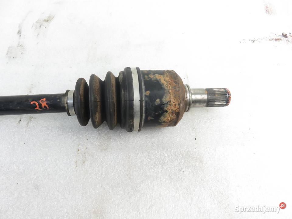 PÓŁOŚ PRAWA TYLNA HYUNDAI SANTA FE II 22 CRDi