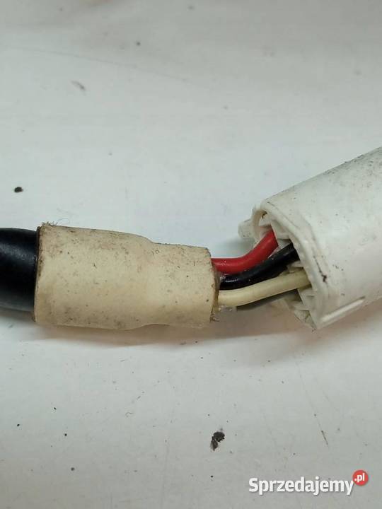 LUSTERKO PRAWE 5PIN EUROPA 879100D260 Toyota