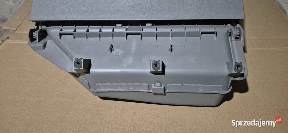 Schowek pasażera prawy Vw Polo 9N Rok produkcji 2005 Słupsk