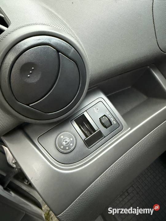 BIAŁY CHEVROLET SPARK II HATCHBACK 2013 10L 68 benzyna+LPG Chevrolet śląskie Gliwice