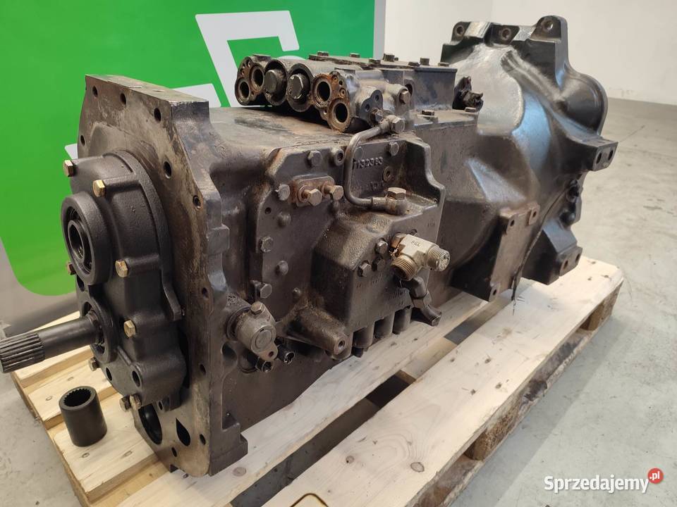 Obudowa skrzyni biegów Case 125 Maxxum 449800087 Wilkowo