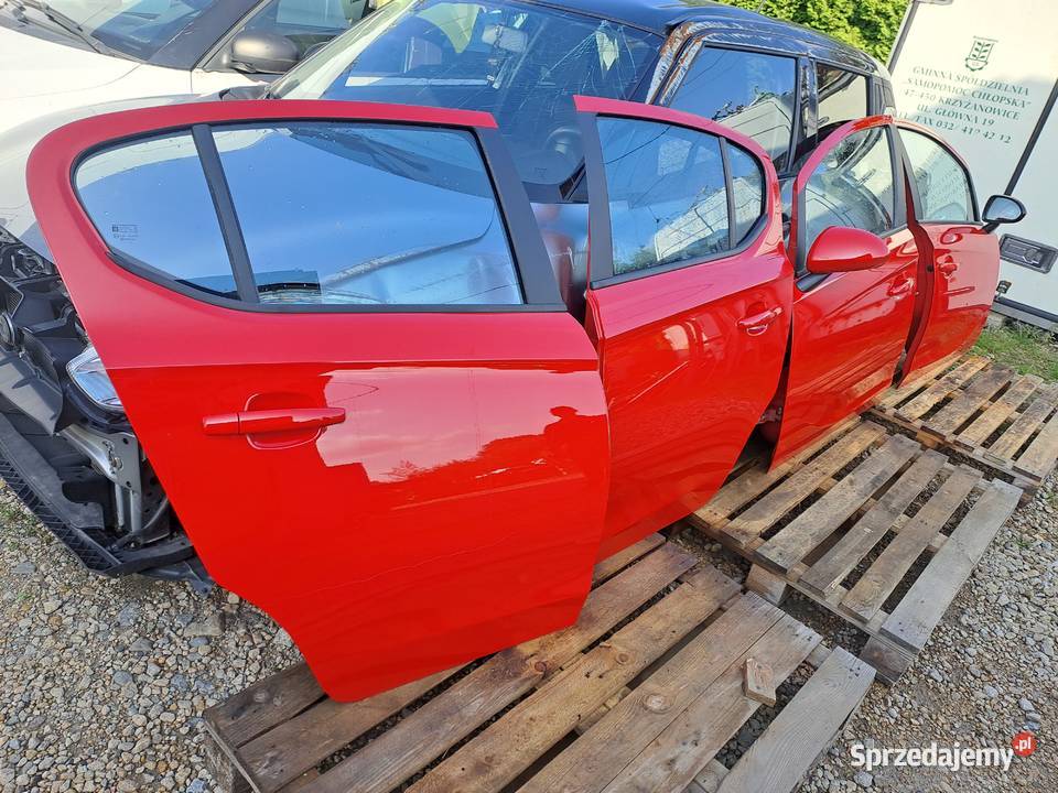 Opel Corsa E 5D drzwi kompletne klapa kod Rok produkcji 2017 śląskie Jastrzębie-Zdrój