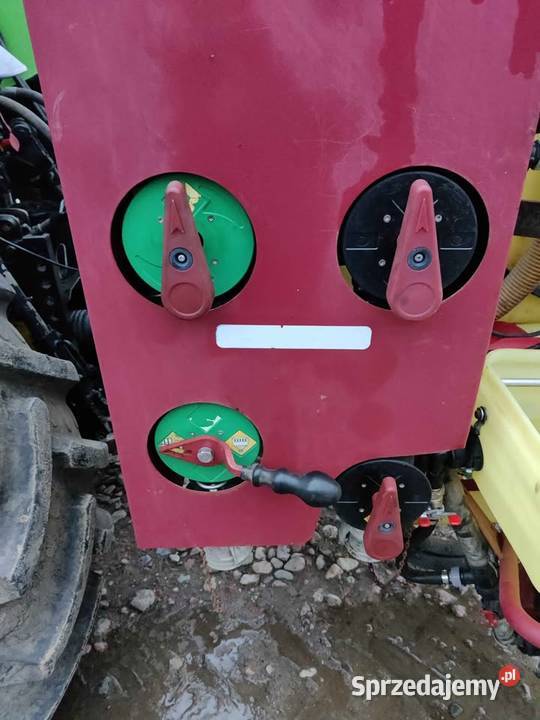 Opryskiwacz zawieszany Hardi mega 2421m 1200l Płońsk