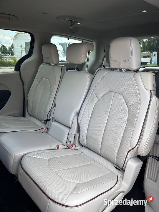 Chrysler Pacyfica 8os grudzien 16r limited Lublin