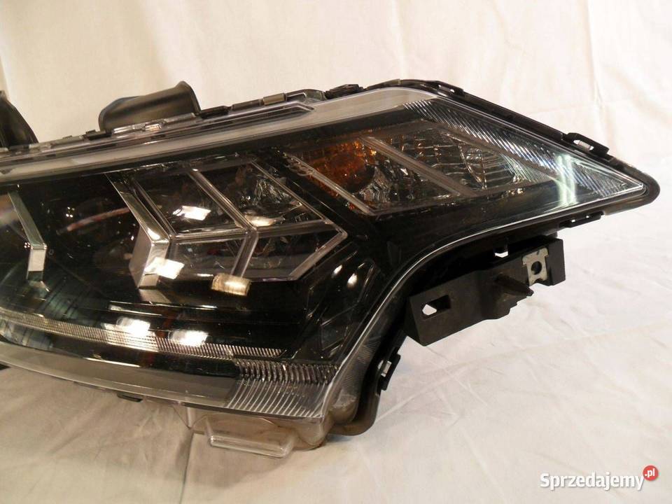 Reflektor Przód strona prawa Mitsubishi Lampy przednie wielkopolskie Nowy Tomyśl