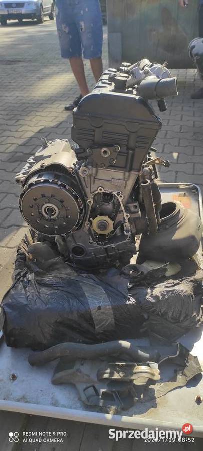 silnik Yamaha YZFR1 pierwszej generacji RN01 z Częstochowa