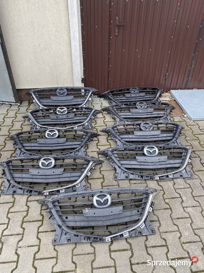Mazda 3 BM 2014 atrapa Grill BHN150712 Kozubszczyzna
