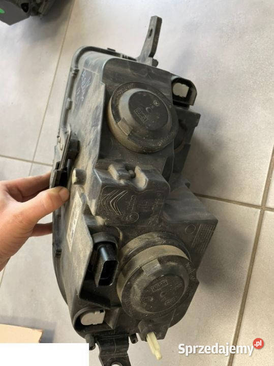 Citroen berlingo IV reflektor lewy przód Karoseria Kozubszczyzna