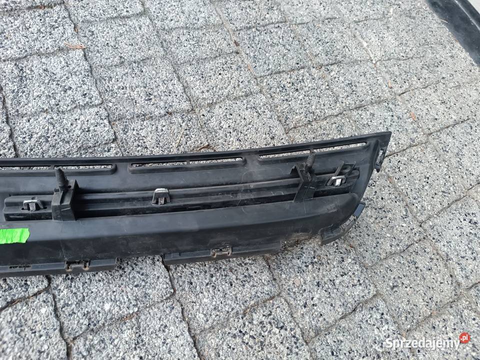 Kuga mk2 przedlift atrapa zderzaka z logo Zderzaki Siedlce
