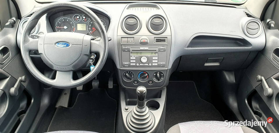 Ford Fiesta Bez srebrny Przyszowice