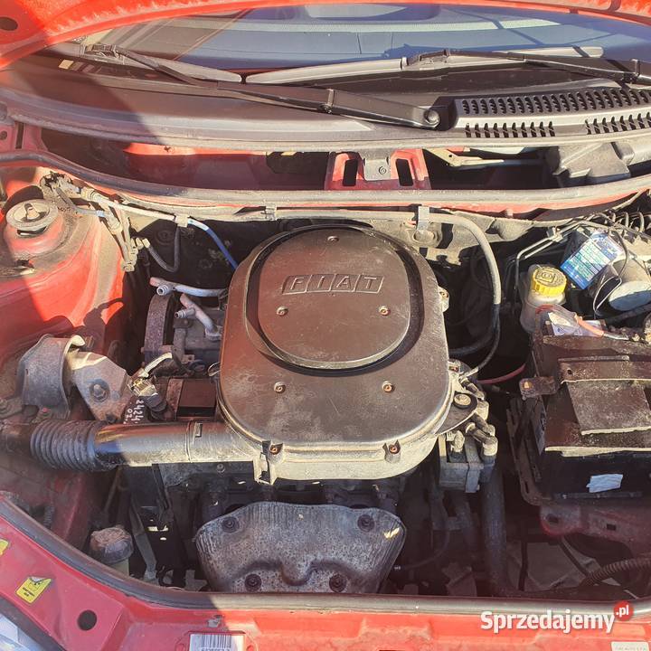 FIAT PUNTO 12 BENZYNA 2006 garażowany Łęg Tarnowski
