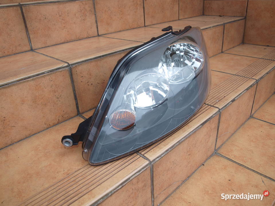 VW Golf Plus lampa lewa przód 2005 2009r europa sprzedam