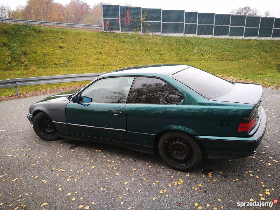 BMW e36 325i coupe kubełki szpera 100 zdrowa