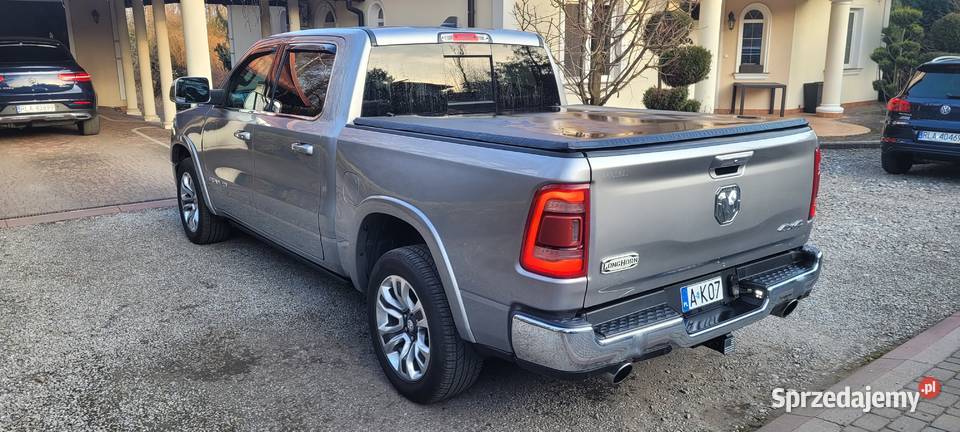 RAM 1500 LONGHORN 2019r 4x4 SUV Pickup Ledy ACC MP3 Łańcut