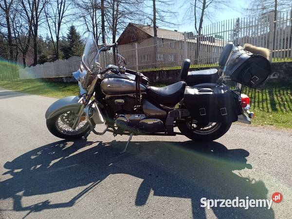 Suzuki VL800