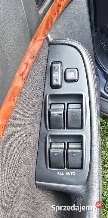Toyota Avensis 2006r 22 diesel 177 Natalin