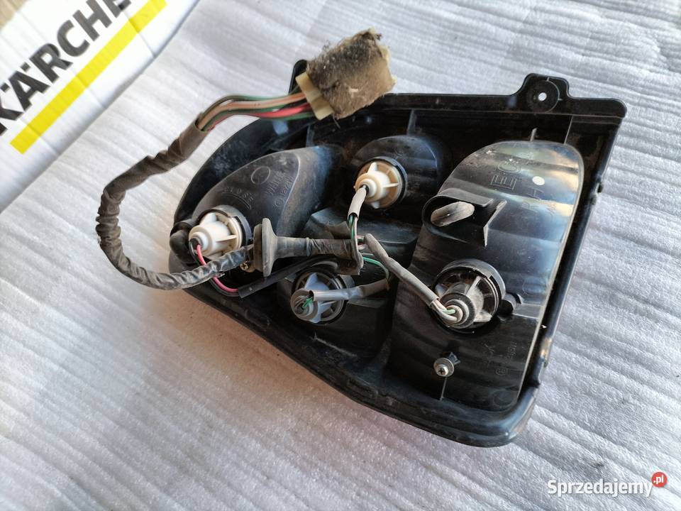 KIA CARNIVAL I LAMPA PRAWA TYŁ KIA OK55251140 Oświetlenie Kamień-Kolonia