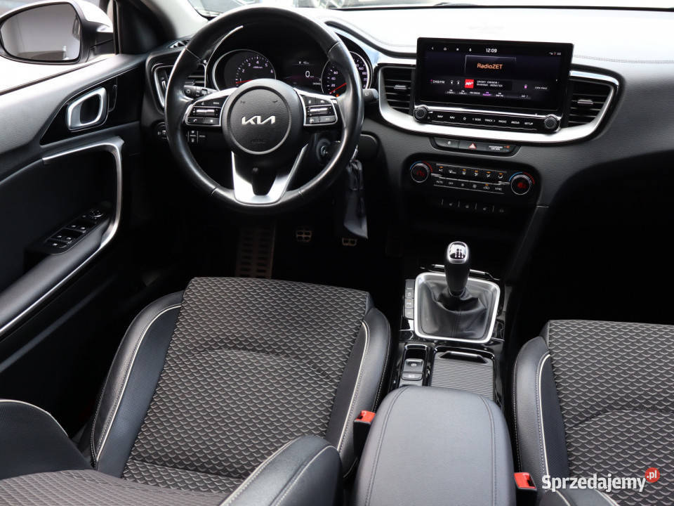 Kia Ceed 15 TGDI benzyna Piaseczno