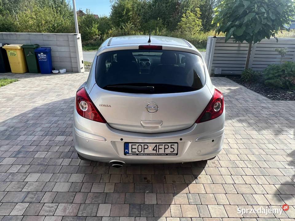 Opel Corsa D 14 Benzyna 2011 Klimatyzacja Opoczno sprzedam