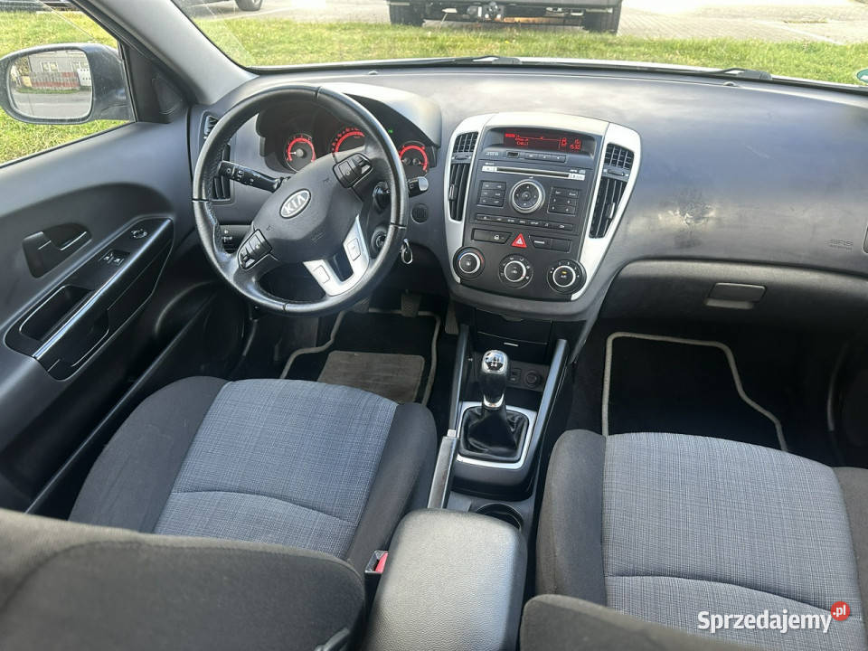 Kia Ceed Mocna benzyna 8 airbag klima isofix ESP Wejherowo