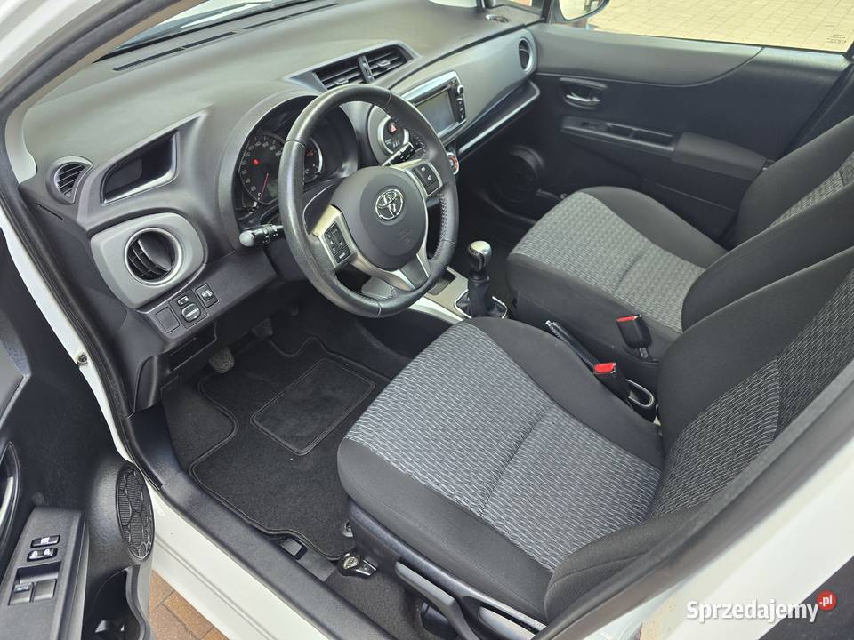 Toyota Yaris 10 VVTi Edition 2014 998cm3 Karczew sprzedam