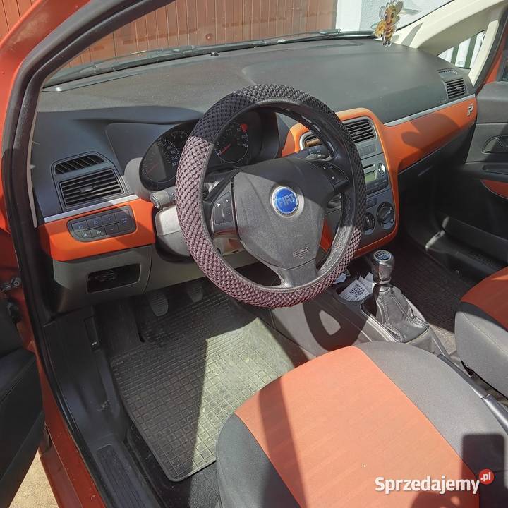 Fiat grande Punto Rok produkcji 2006 Pionki