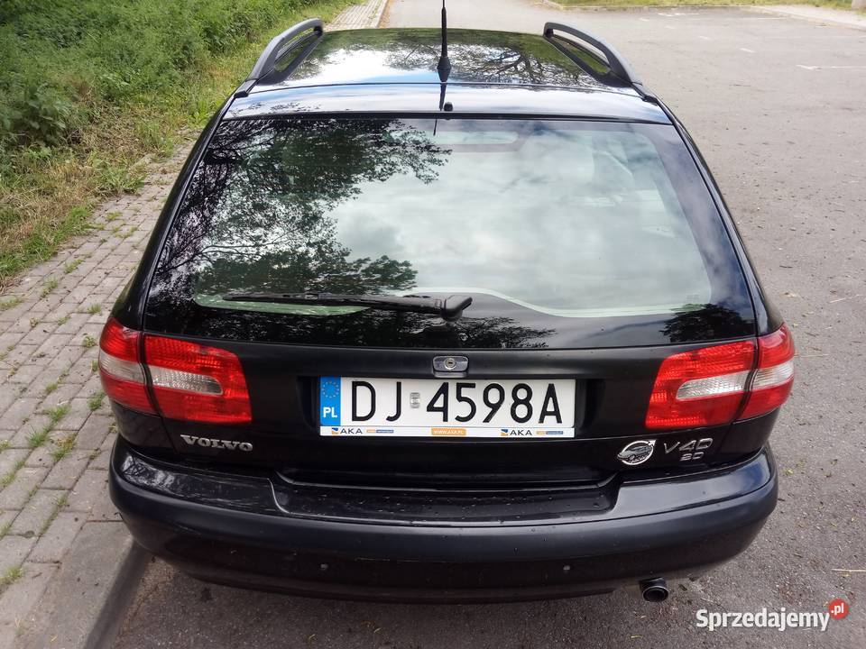 Sprzedam Volvo V40 benzyna Niemcza
