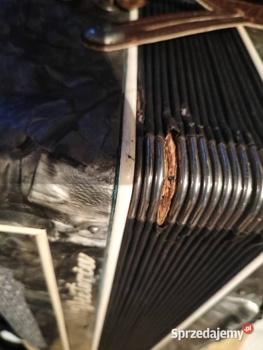 Akordeon victoria 80 basów okazja Seroczyn sprzedam