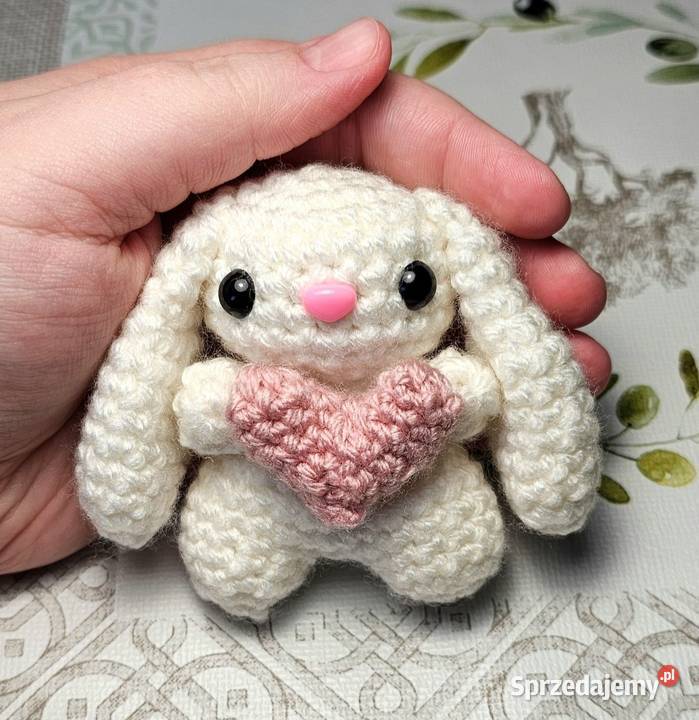 Unikalne maskotki zabawki i breloczki szydełkowe Kańczuga