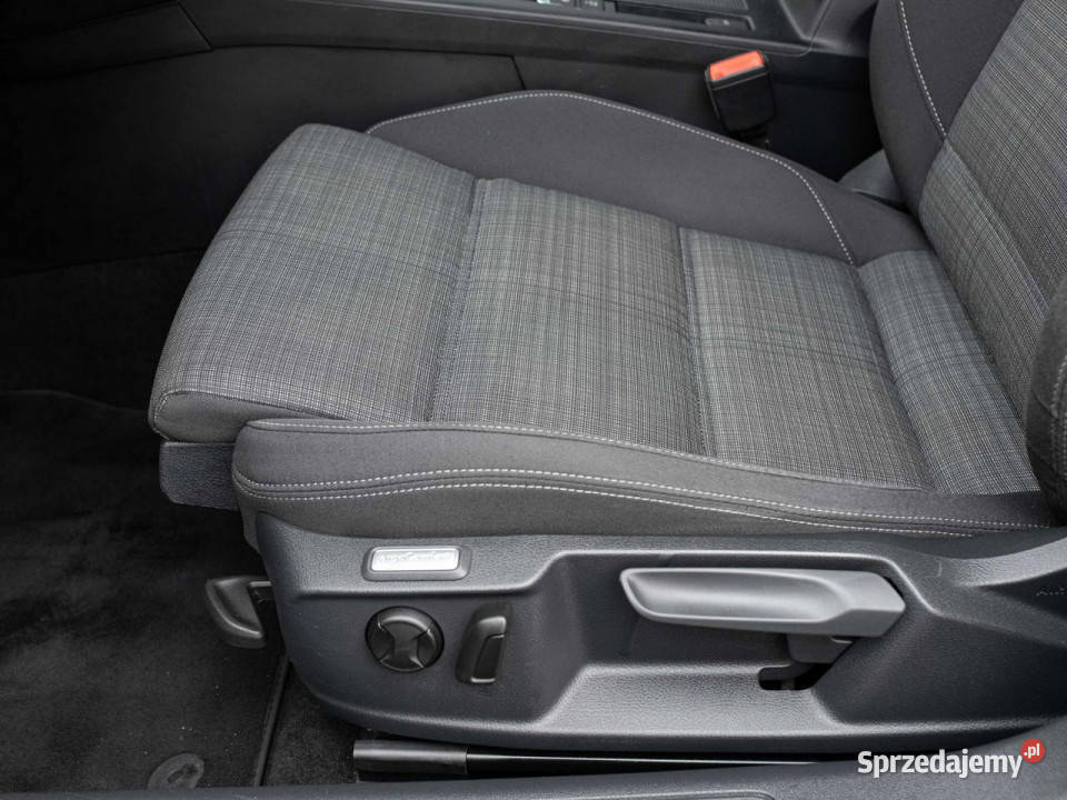 Volkswagen Passat WE2J80620 TDI Business DSG klimatyzacja Gdańsk