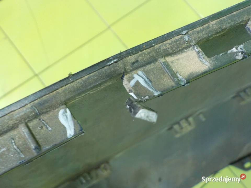 MERCEDES C W205 21 CDI 15r SEDAN 4D zderzak tyl Suków