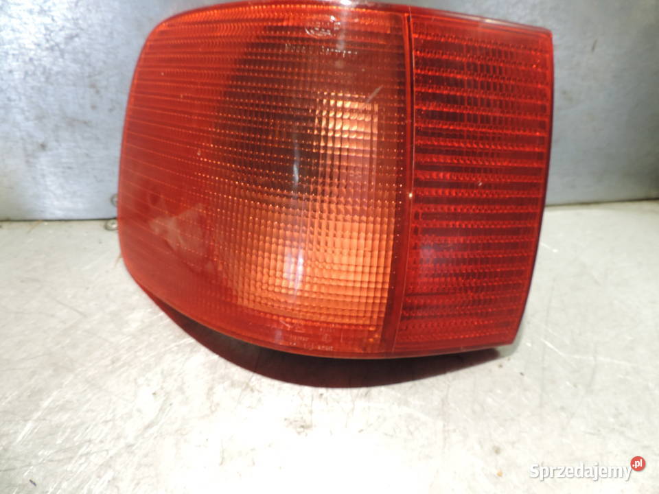 AUDI A6 C4 SEDAN LAMPA TYŁ LEWA 4A5945095B Oświetlenie małopolskie Nowy Sącz sprzedam