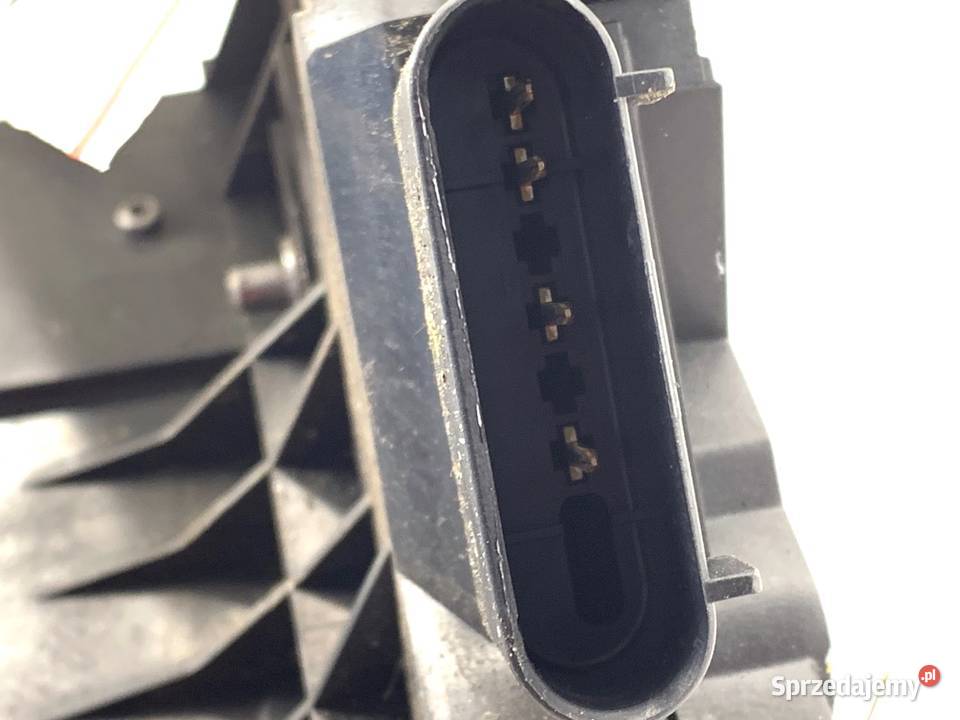 ZAMEK DRZWI PRAWY PRZÓD FORD FIESTA MK7