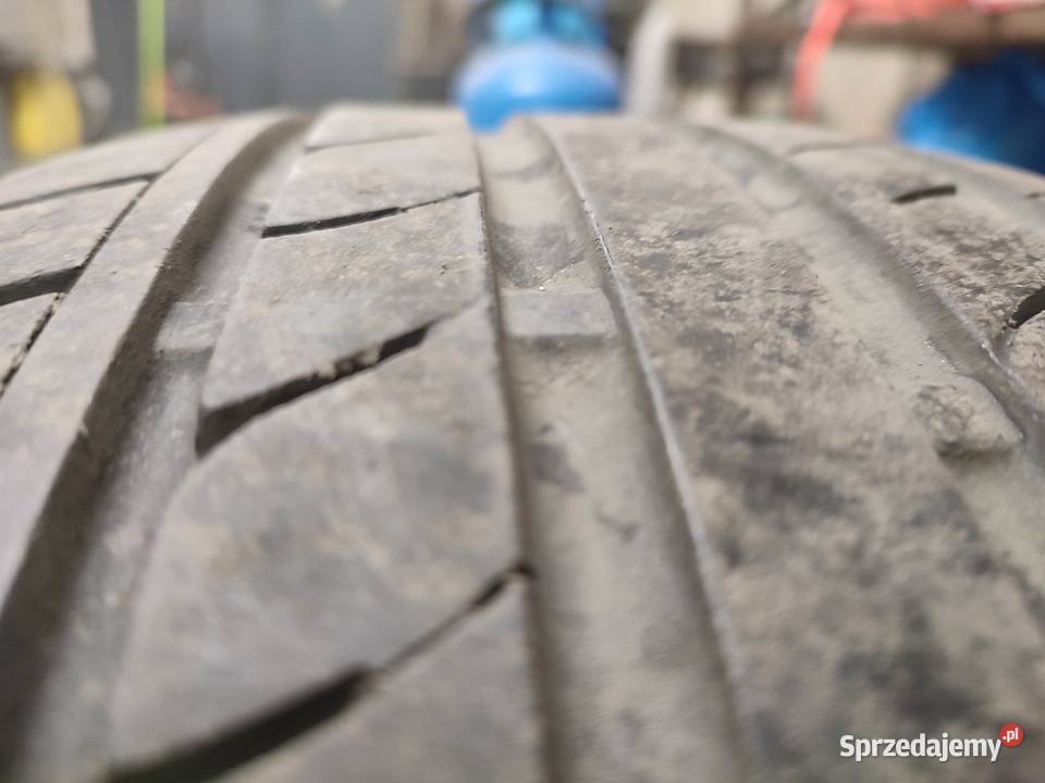 Opony 22545R17 17cale