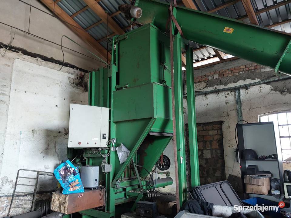 Pionowa paczkarka do trocin HMS Magazynowanie