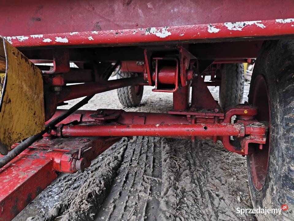 Rozrzutnik obornika Czarna Białostocka 4t dwu nieuszkodzony Grabiec