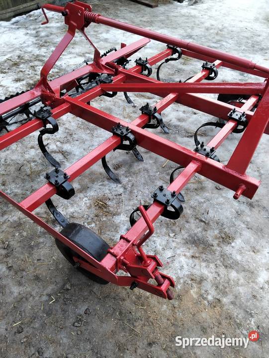 Sprzedam kultywator z wałkiem uprawowym 210 m świętokrzyskie Huta Koszary