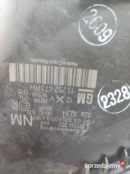 LAMPA PRZÓD PRAWA EUROPA 0301214202 Opel Zafira Lampy przednie