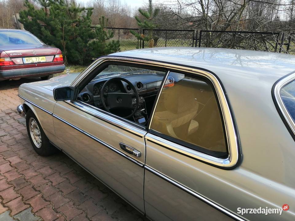 Mercedes W123 Coupe 230 ce radio