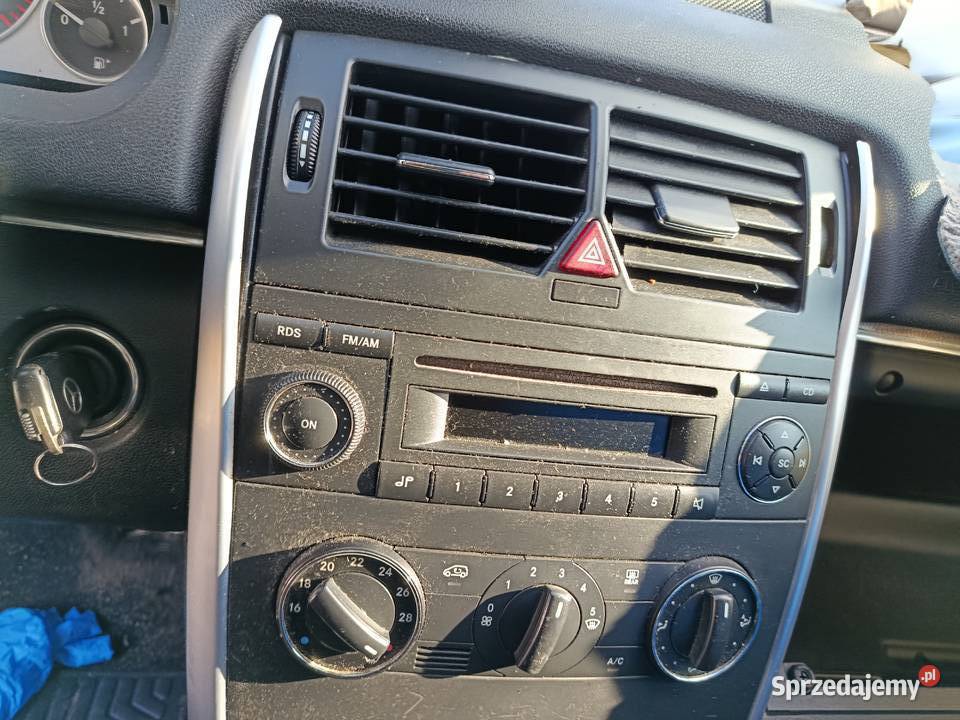 Mercedes B 180 CDI 20 80 kW 2008 r dawca części Rok produkcji 2008 Szklarka Myślniewska