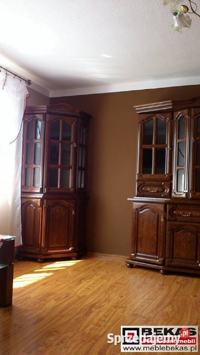 Stylowa Witrynka Narożna Orzech 2274 Lakierowany 199cm
