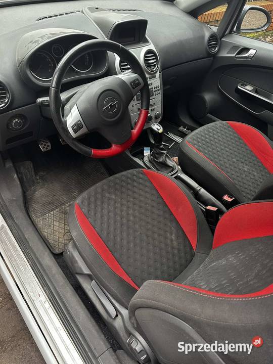 Opel Corsa D GSI 16T LPG 140000km